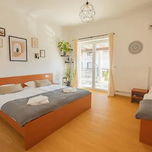 Klara Apartman Ljubljana